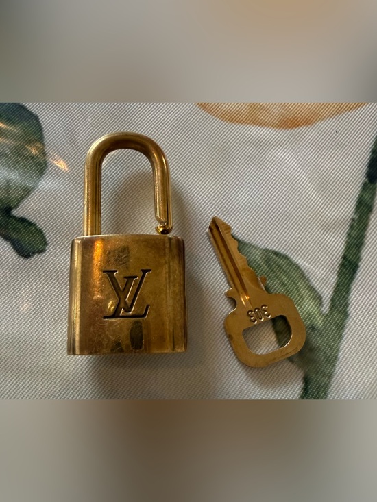 Louis Vuitton Other - Louis Vuitton Gold-tone Padlock and Key Set
